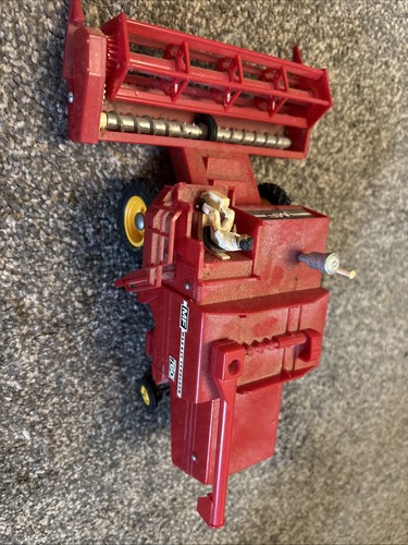 Britains farm 9750 massey - 9750,