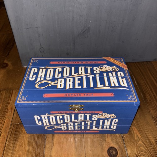 Vintage wooden box chocolates - wooden,