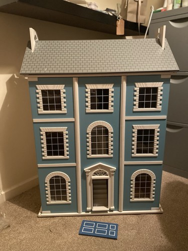 Georgian style dolls house - georgian-style,