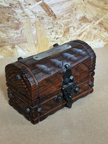 Vintage handcarved wooden - vintage,