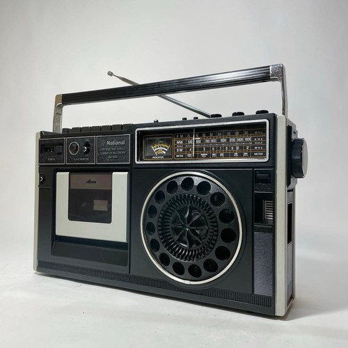 National 552 vintage radio - rq-552,