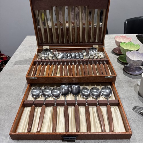 Vintage glosswood 44pc - glosswood,
