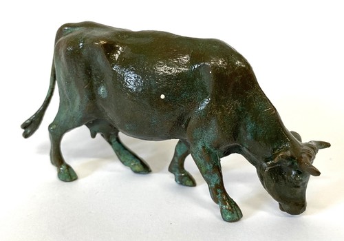 Lovely small antique bronze - lovely,