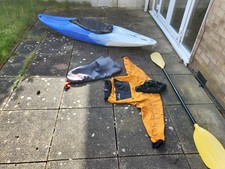 Pyranha Kayak 245 Complete Kit