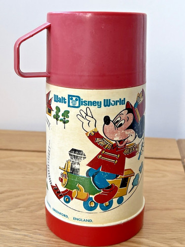 Vintage official disney world - disney,