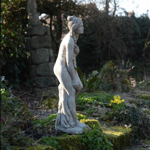 Classic bathing lady solid - bathing,