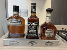 Jack Daniel’s Presenter