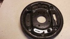 MORRIS MARINA TRIUMPH DOLOMITE 1850 NEW GENUINE GIRLING BRAKE BACKPLATE 64275816