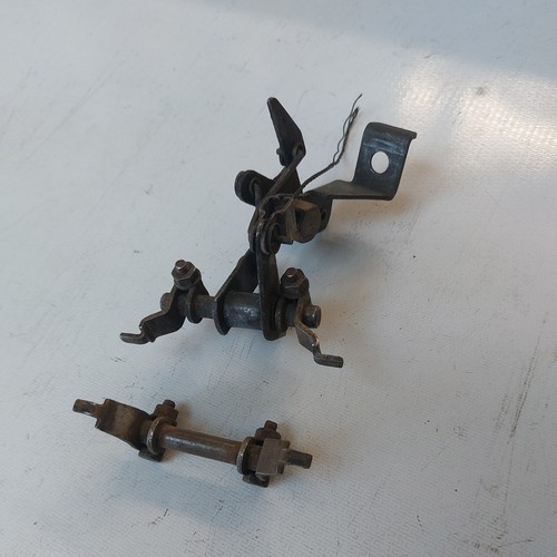 Twin hs2 carb linkage - twin,