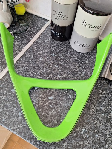 Zx7r middle fairing infill - zx7r,