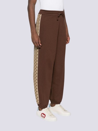 Gucci side monogram logo - side,