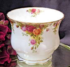 Planter plant flower pot Royal Albert Old Country Roses