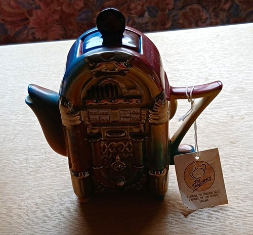 Thetery teapottery jukebox - teapottery,