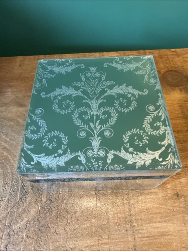 Glass decorated laura ashley - glass,