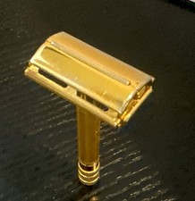 Vintage 1946 Gillette Milord Tech Safety Razor-End Caps-No Notched