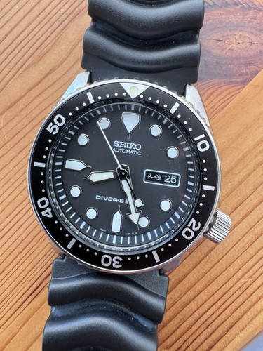 Seiko men black watch - watch,