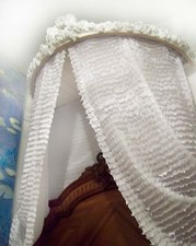 UpAntique French style bed ciel de lit half tester bed canopy Lit a la Polonaise