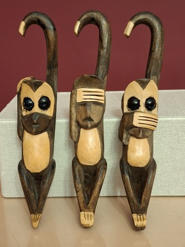 Vintage hand carved wooden - vintage, hand-carved