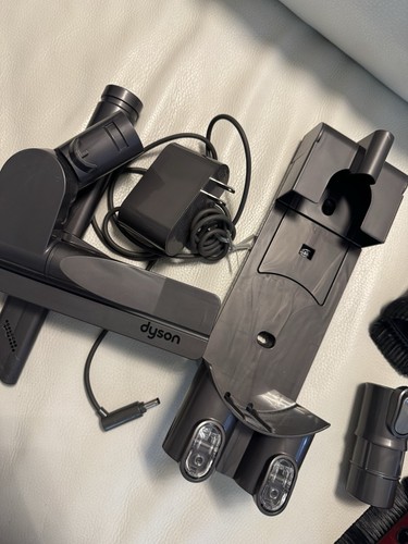 Dyson cordless handheld - handheld, vacuum