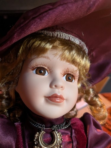 Beverley doll knightsbridge - beverley,