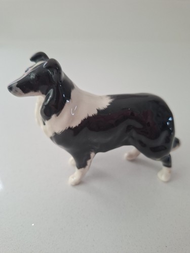 Beswick black and - black, border