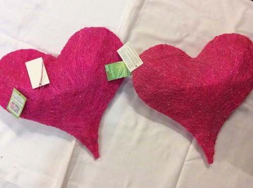 Bnwt pink sparkly - sparkly, hanging