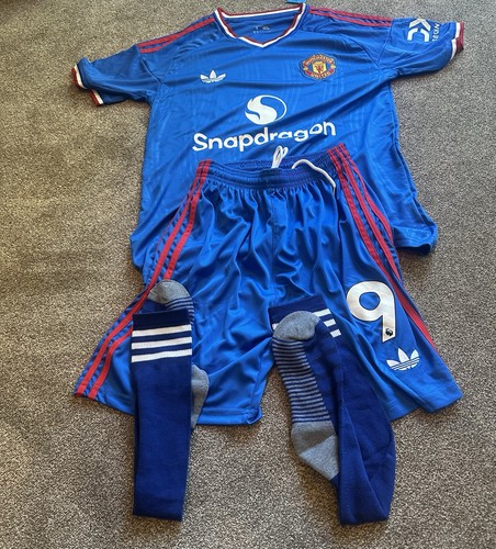 Man united top away - man,