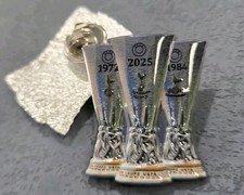 Tottenham Hotspur. Triple EUFA