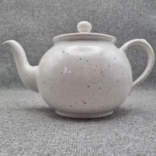 Arthur Wood - England - Cream