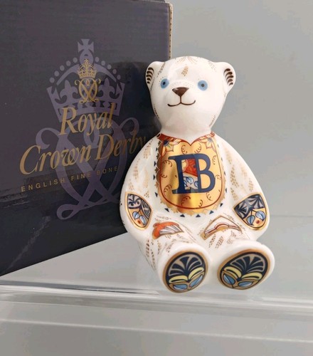 Royal crown derby - derby, alphabet