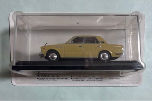 Hachette famous car collection - car,