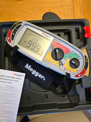 Megger mft1721 12 months - 12,