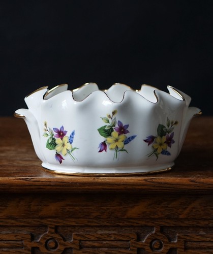 Vintage english bone china - english,