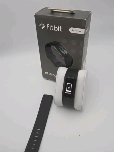 Fitbit charge fitness - fitbit,