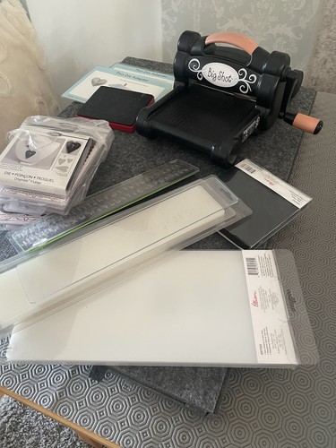 Sizzix big shot - sizzix, cutting