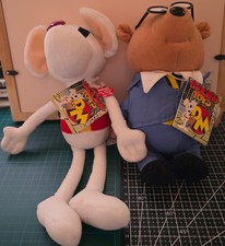 2001 Danger Mouse and Penfold