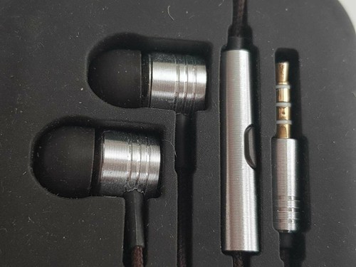Sleek buddy ear - sleek, buds