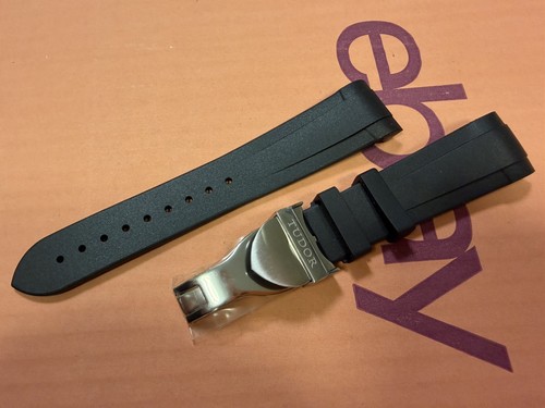 22mm black rubber strap - black, for