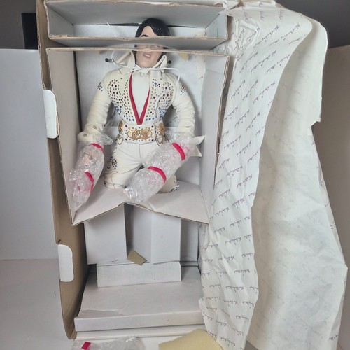 1987 danbury mint elvis - mint,