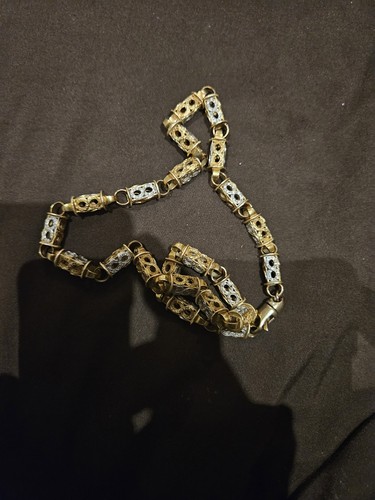 9ct yellow gold chain - , 10.9g