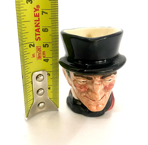 Royal doulton character jugs - character,