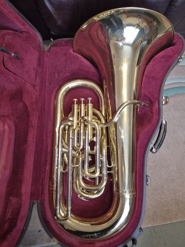 Besson sovereign 982 tuba - besson,