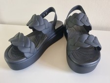 Crocs Brooklyn Woven Wedge