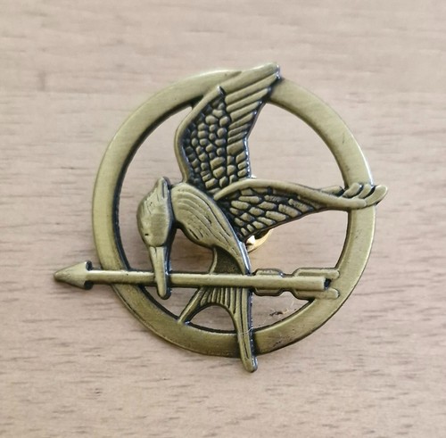Enamel movie pin - enamel, badges