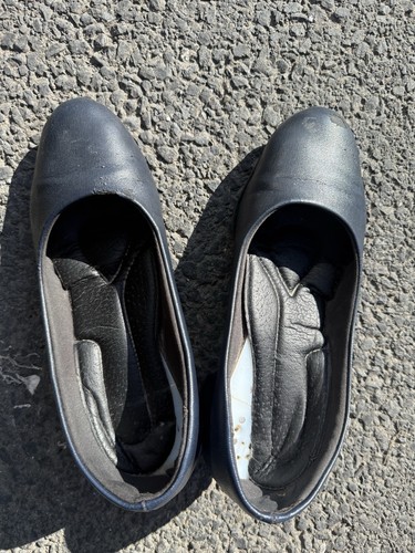 Worn cabin crew shoes - worn,