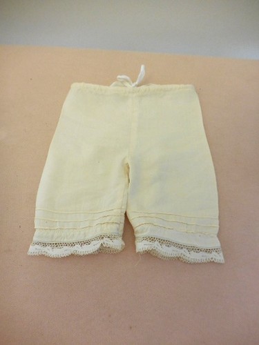 Pretty cream bloomers - cream, fit