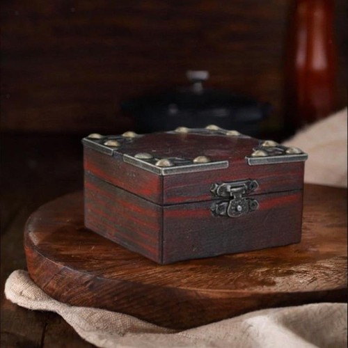Pirate treasure chest - treasure, toy