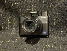 Sony Cyber-shot DSC-RX100 V