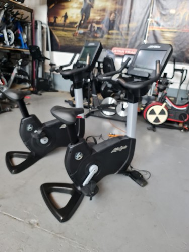 Life fitness 95celevation - life,