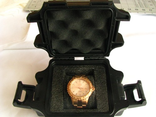 Men invicta quartz - men's, watch